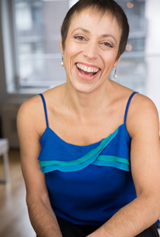 Lori Leshner headshot