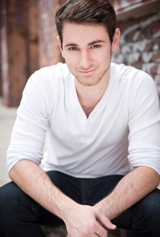 Zach Miller headshot