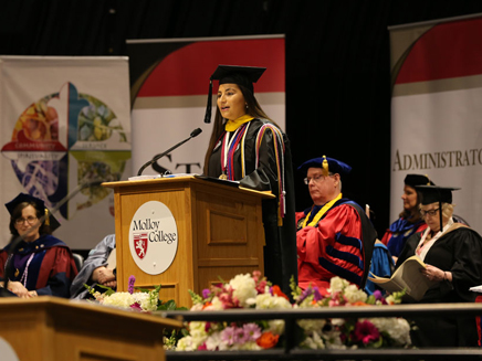 Molloy University commencement 2022