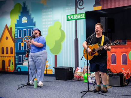 BenAnna Band performing
