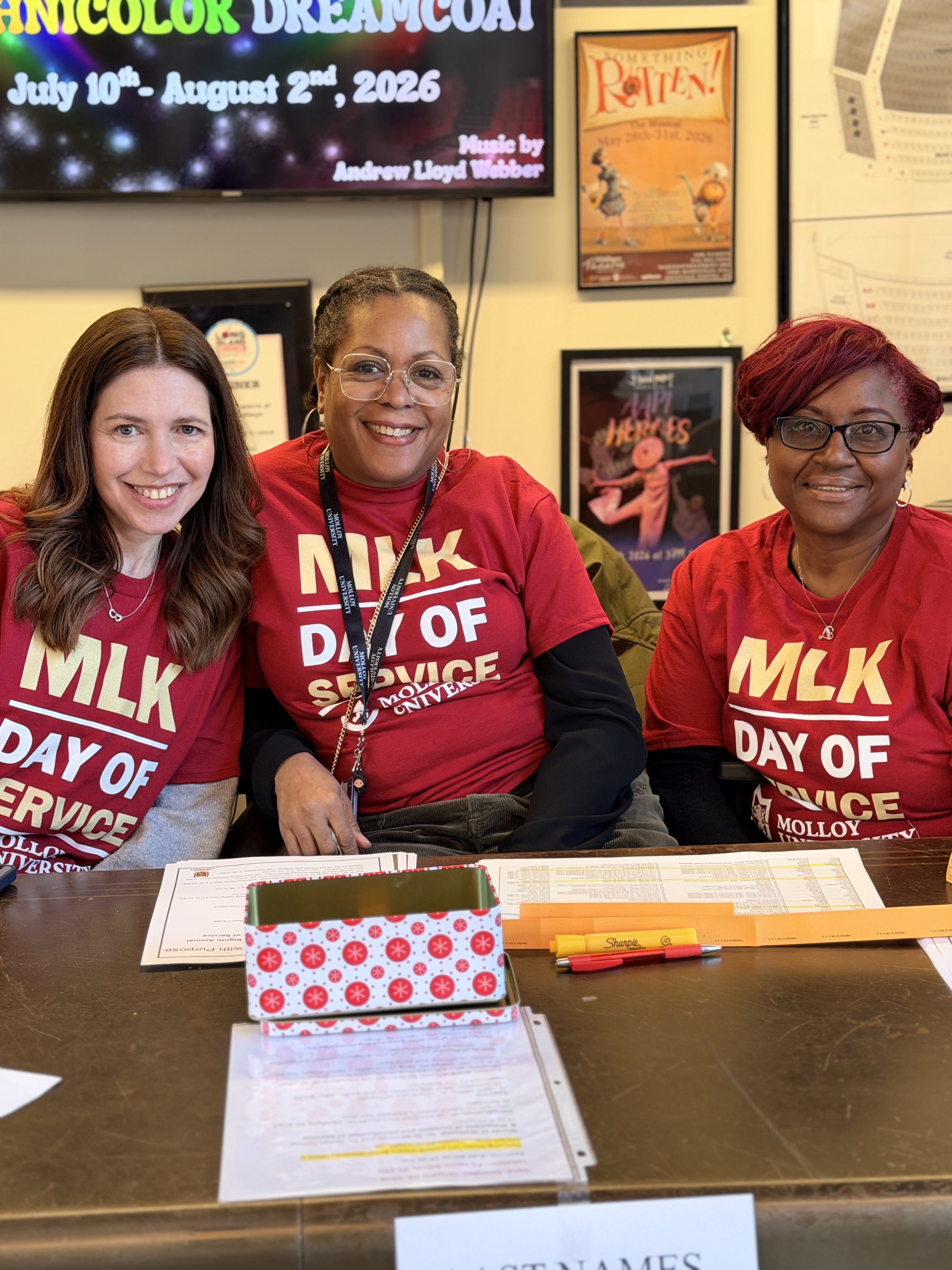 MLK Day of Service volunteers