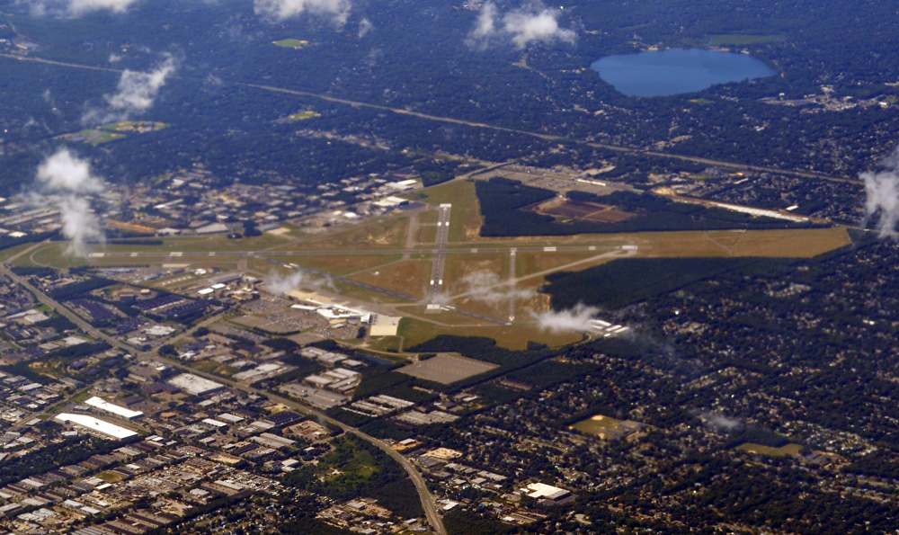 Aerial photo of Islip MacArthur Airport