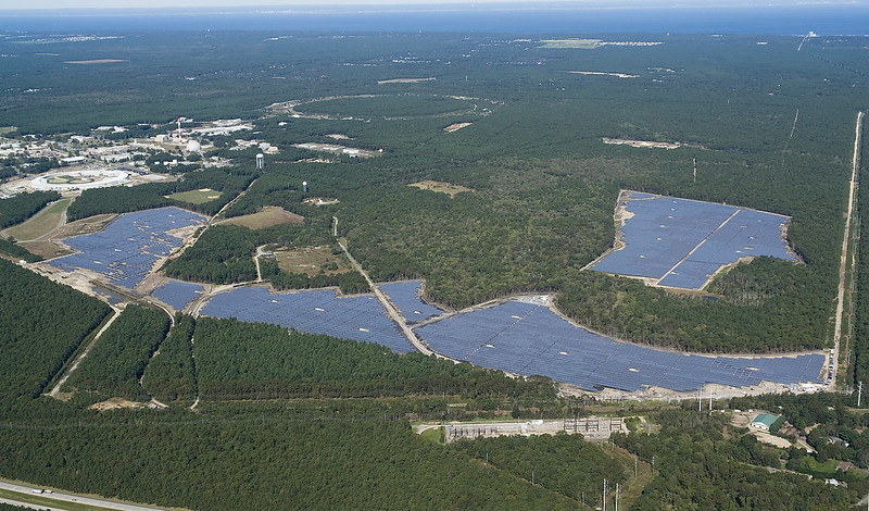 Aerial photo of Long Island Solar Farm
