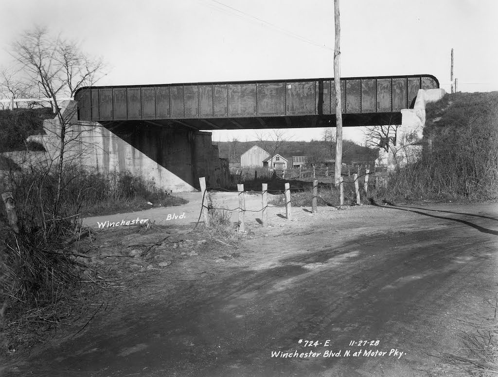 Photo of overpass along Motor Parkway route