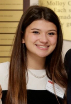 Photo of Nina Scanze